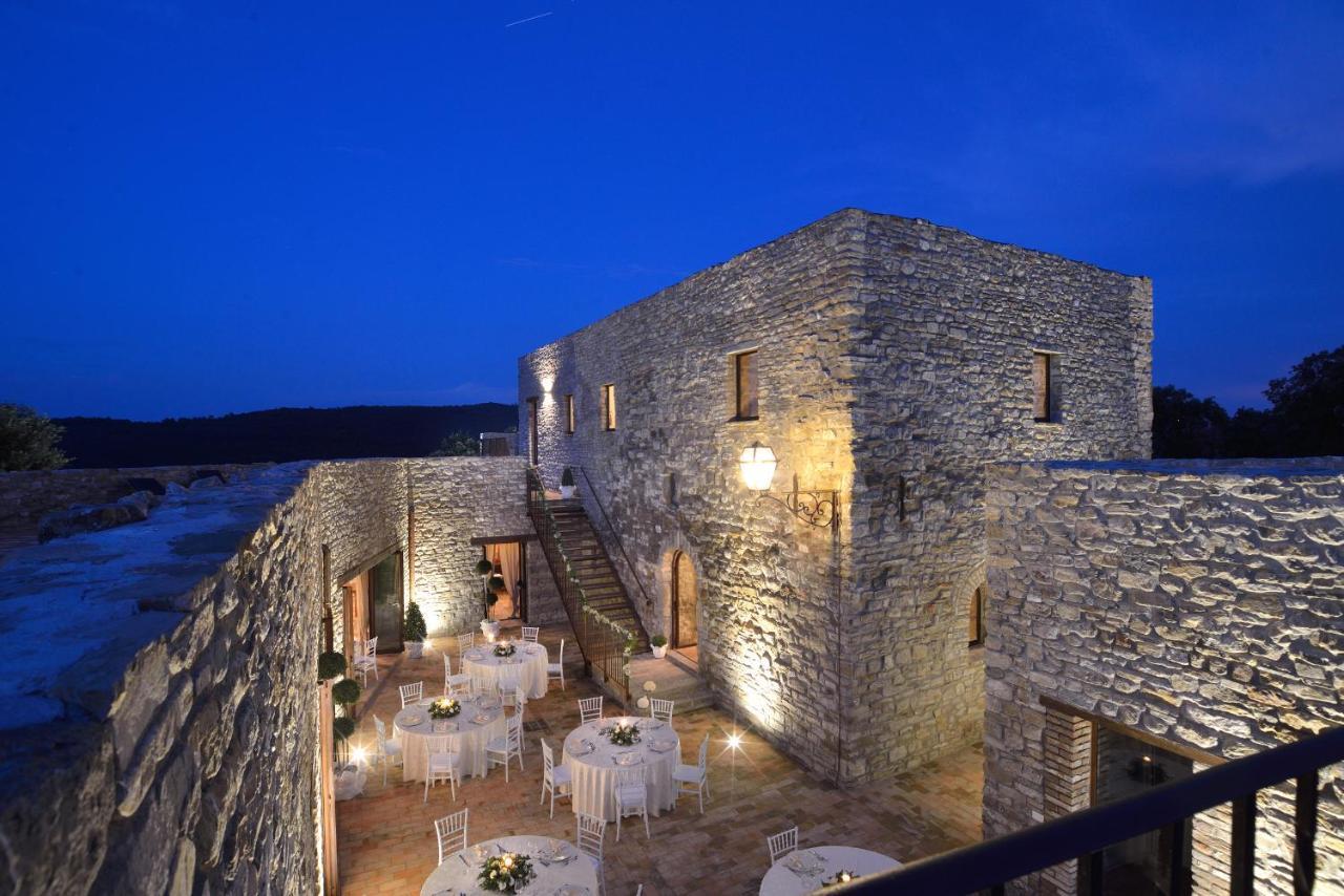 Tenuta Di Forte Sorgnano Gualdo Cattaneo 外观 照片